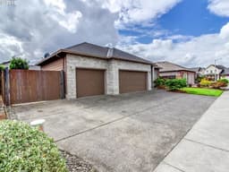 Blue Lake Care, Asmamaw Misikir - Gallery Image 2