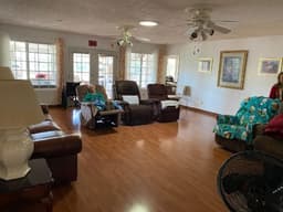 Sunnyhill Guest Home - Gallery Image 6