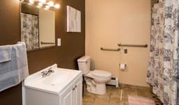 Edgewood Park Place - Gallery Image 5