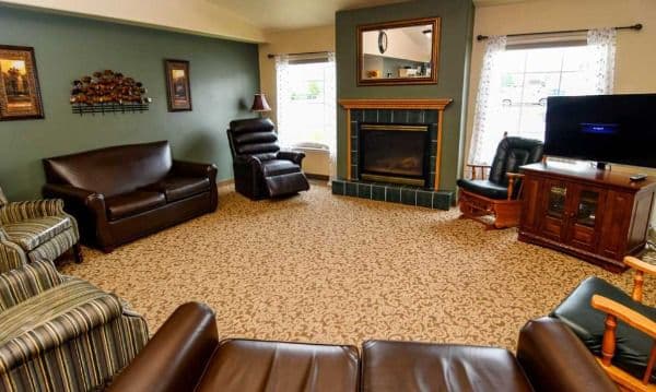 Belgrade - Edgewood - Gallery Image 3