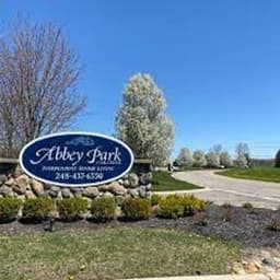 Abbey Park At Mill River - Gallery Image 1
