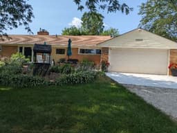 New Hudson Manor - Gallery Image 1