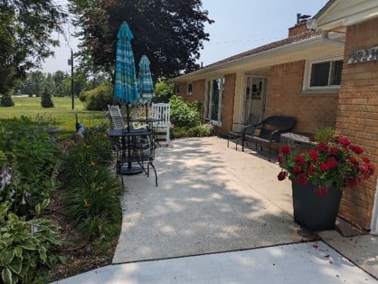 New Hudson Manor - Gallery Image 2