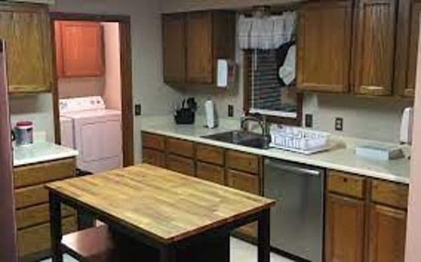 Beacon Home At Ypsilanti - Gallery Image 4