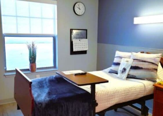 Mission Point Healthcare Center - Gallery Image 6