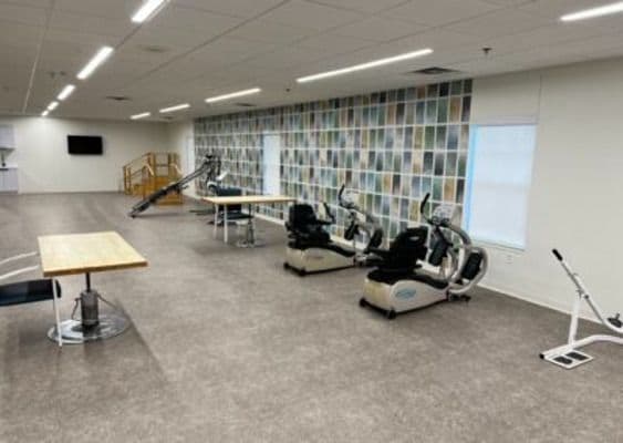 Mission Point Healthcare Center - Gallery Image 4