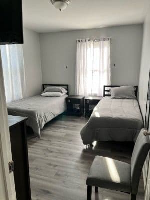 Gray Manor Assisted Living - Gallery Image 4
