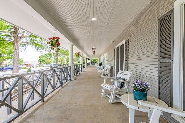 Lake Point Denison - Gallery Image 4