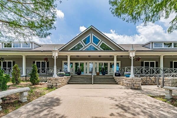 Lake Point Denison - Gallery Image 1
