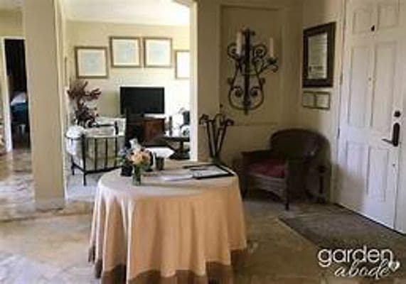 Garden Abode - Gallery Image 6
