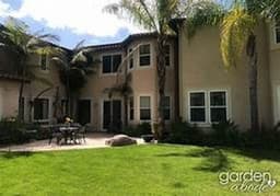 Garden Abode - Gallery Image 2