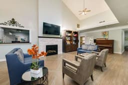 Gemstone Senior Living of North Austin - Gallery Image 6