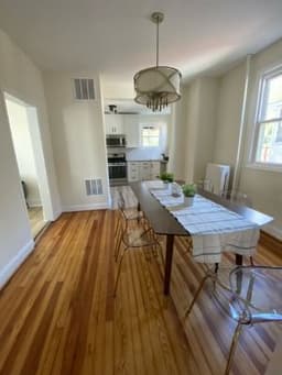 White Avenue Senior Care - Gallery Image 3