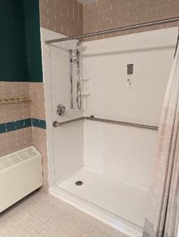 Seven Acres Senior Living - Gallery Image 4