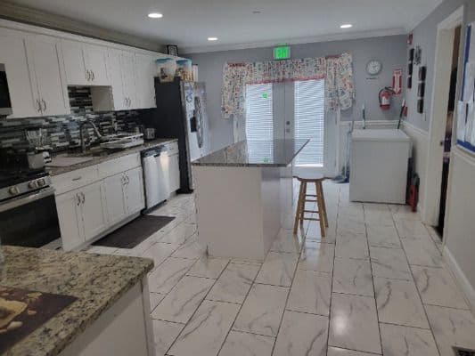 Divine Loving Assisted Living - Gallery Image 3