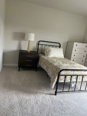 Jeanettes House - Gallery Image 2