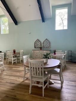 Woodlands Memory Care and Assisted Living - Gallery Image 3