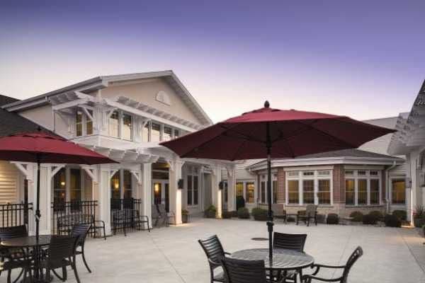 Countryside Manor Assisted Living and Memory Care - Gallery Image 2