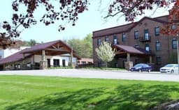 Northland Lodge Assisted Living - Gallery Image 2