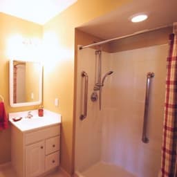Green Acres of Greenville - Gallery Image 1