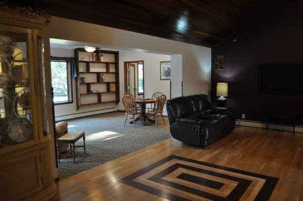 Birchwood Retreat - Gallery Image 4