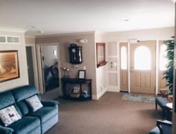 Pineview Manor Lake Orion - Gallery Image 2