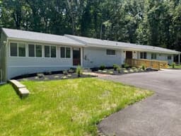 New Life Assisted Living Laurel - Gallery Image 1