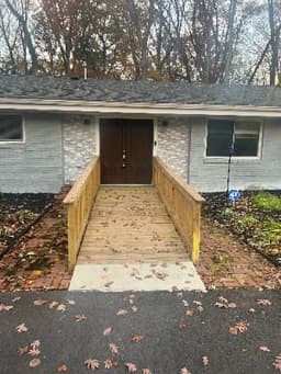 New Life Assisted Living Laurel - Gallery Image 2