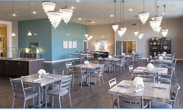 Century Oaks Of Appleton - Gallery Image 1