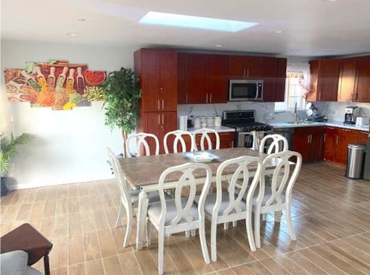 Hands On Adult Family Home - Gallery Image 6