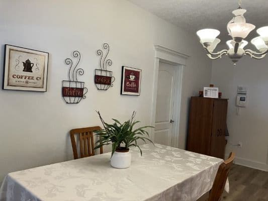 Cornelia'S Adult Care Home - Cornelia Marcan - Gallery Image 6