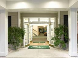 Atria Forest Lake - Gallery Image 6