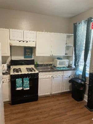 R And H Assisted Living - Gallery Image 5
