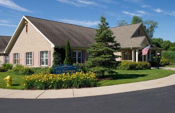 The Village of Westland's Rose Cottage - Gallery Image 4