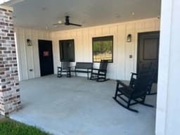 Seasons Assisted Living And Memory Care - Magnolia - Gallery Image 3