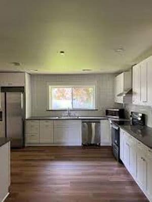 Liv Senior Care Home - Gallery Image 3