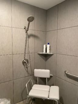 Addison Oaks Manor - Gallery Image 2