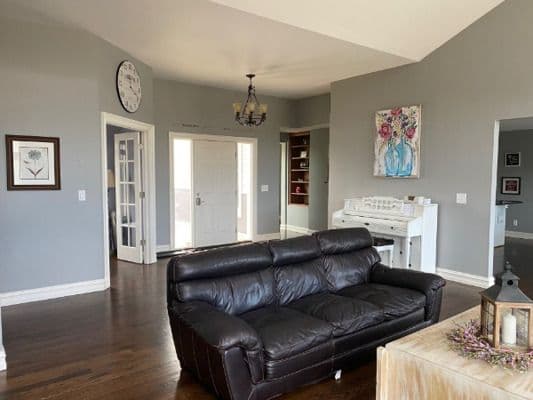 Addison Oaks Manor - Gallery Image 5