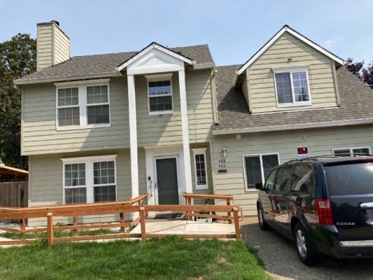 Linfabells Family Care Home, Linda Bello