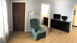 Harbor Oaks Golden Years - Gallery Image 6