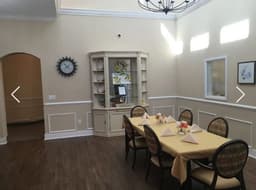 Stratford Place Assisted Living  and Memory Care - Gallery Image 6