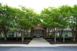 Harbison Shores Assisted Living & Memory Care - Gallery Image 3