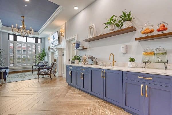Kempton of Charleston - Gallery Image 6
