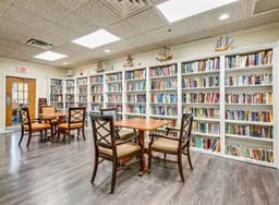 Colonial Heights Senior Living - Gallery Image 3