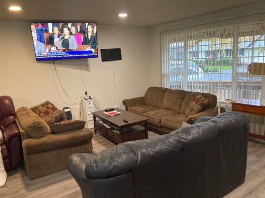 Palace Adult Family Home, Michael Maranga, Cna - Gallery Image 5