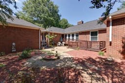 Avendelle Assisted Living At Wingate - Gallery Image 1