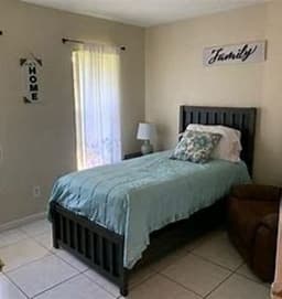 Divine Manor Assisted Living Center - Gallery Image 2