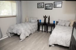 Dream Estates - Gallery Image 4