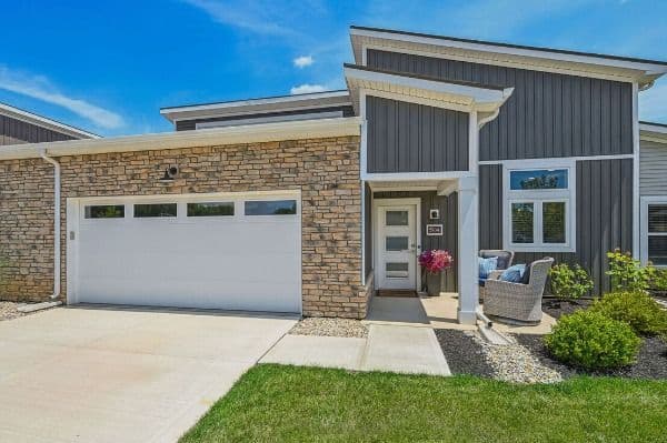 Treplus - Sugar Maple Commons - Gallery Image 6