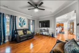 Pivotal Assisted Living & Memory Care - Gallery Image 5